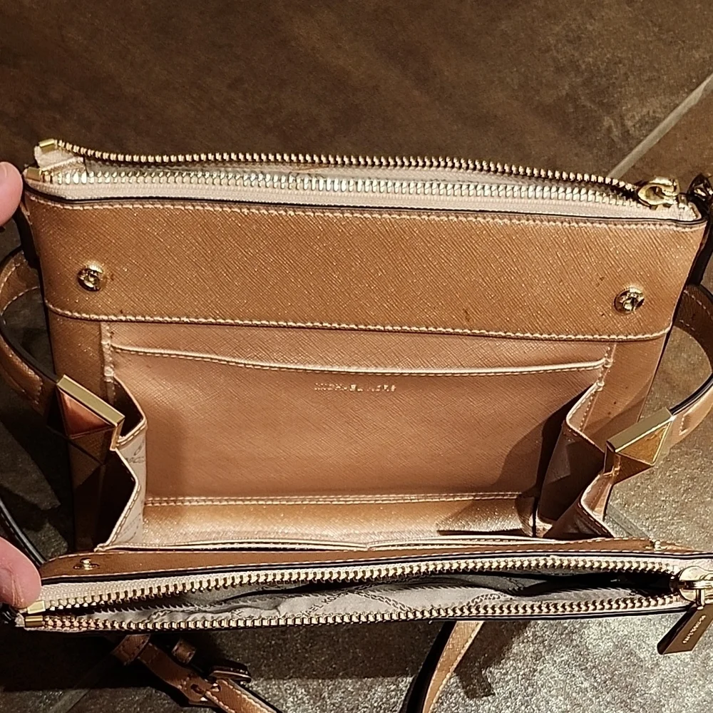 Michael Kors Rose Gold Crossbody Bag - Picture 3 of 5